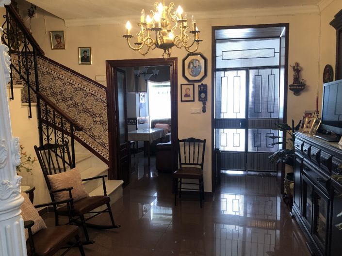 Image No.14-4 Bed Townhouse for sale