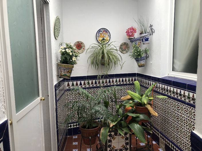 Image No.15-4 Bed Townhouse for sale