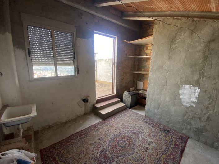 Image No.23-3 Bed Townhouse for sale