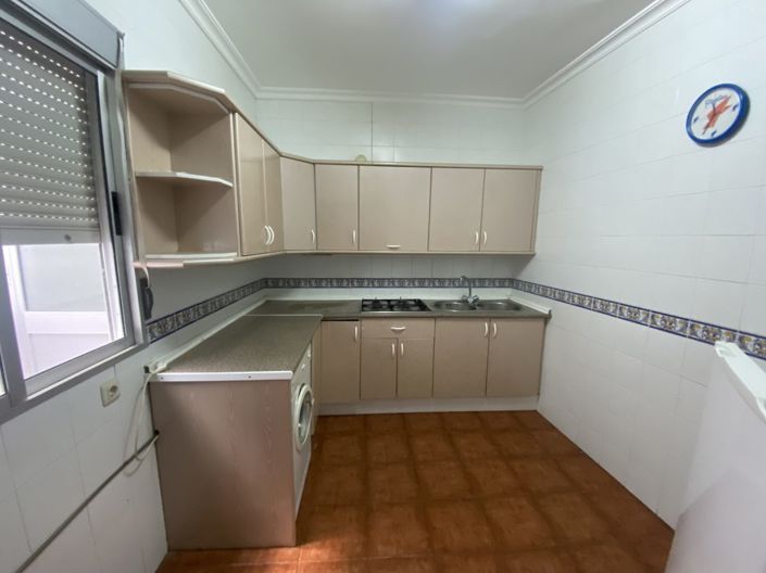 Image No.7-3 Bed Townhouse for sale