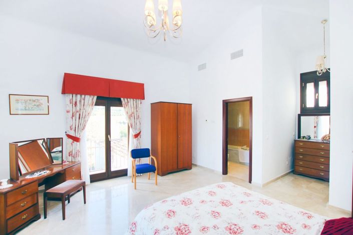 Image No.10-Propriété de 5 chambres à vendre à Ronda