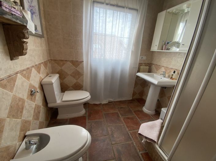 Image No.23-4 Bed Townhouse for sale