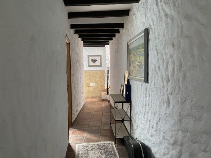 Image No.38-4 Bed Townhouse for sale