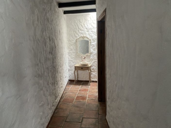 Image No.41-4 Bed Townhouse for sale