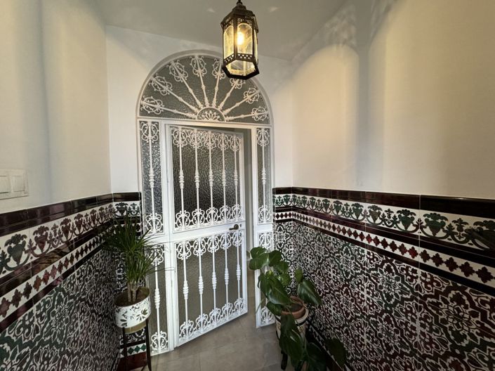 Image No.29-3 Bed Property for sale