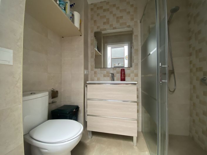 Image No.16-4 Bed Townhouse for sale