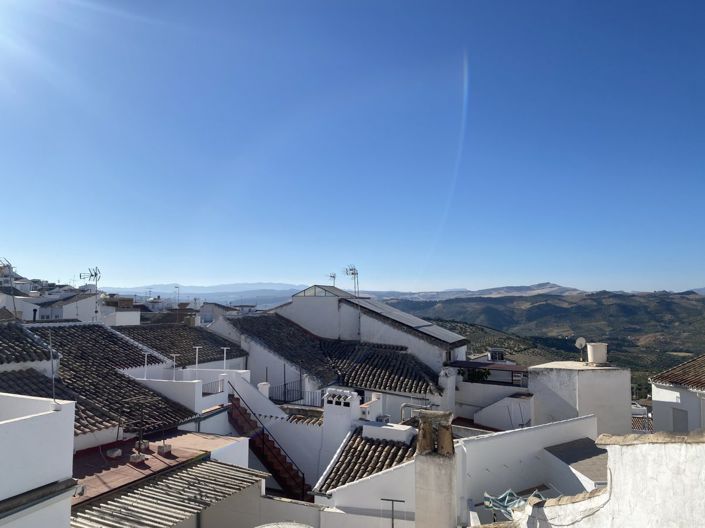 Image No.31-4 Bed Townhouse for sale