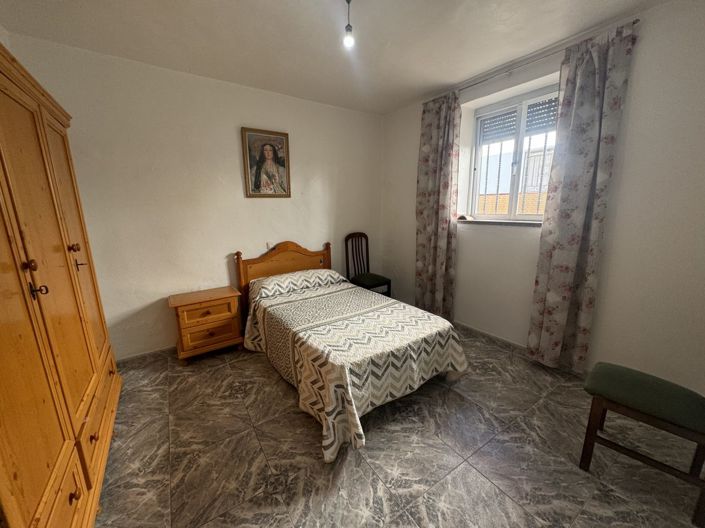 Image No.6-4 Bed Townhouse for sale