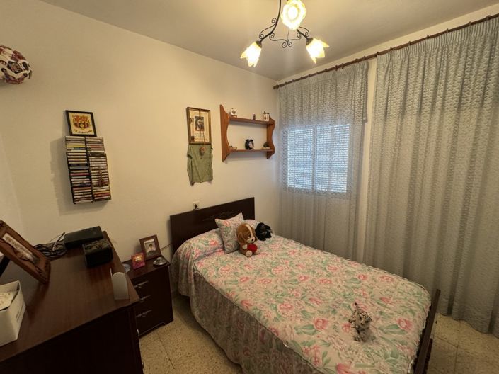 Image No.6-3 Bed Townhouse for sale