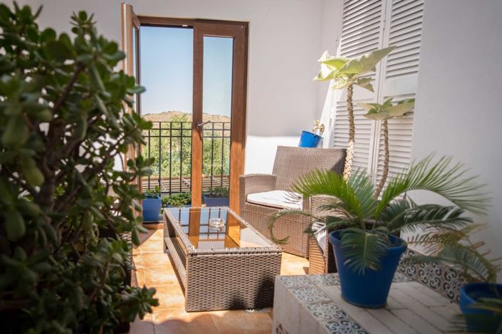 Image No.20-9 Bed Hotel for sale