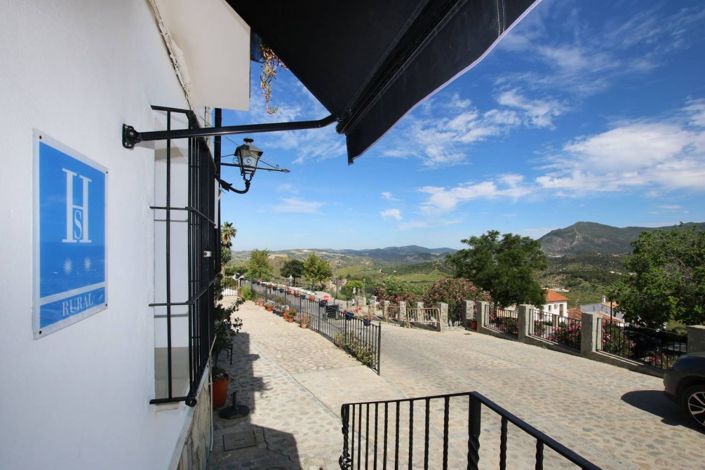 Image No.6-9 Bed Hotel for sale