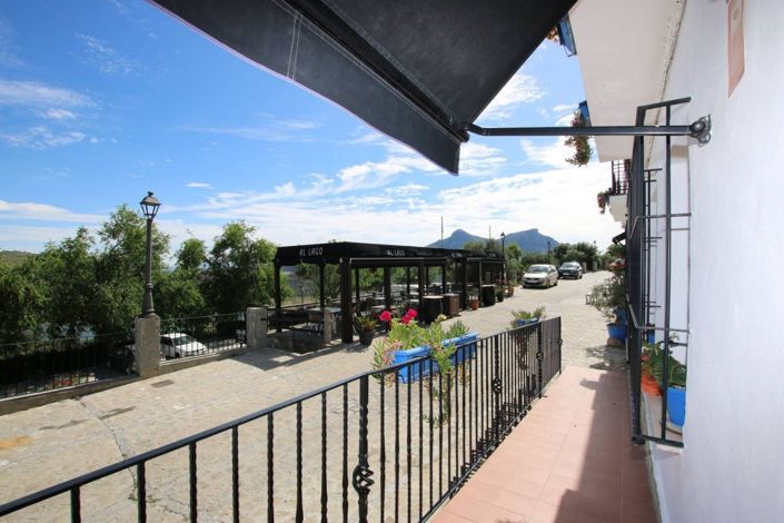 Image No.7-9 Bed Hotel for sale