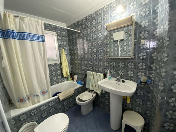 Image No.14-3 Bed Townhouse for sale