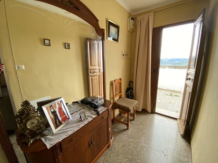 Image No.17-3 Bed Townhouse for sale