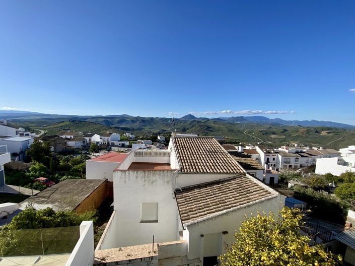 Image No.34-4 Bed Townhouse for sale