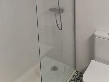 belgica4bathroom2-2025-1200x898