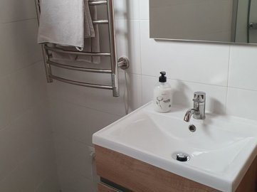 belgica4bathroom1-2025-1200x898