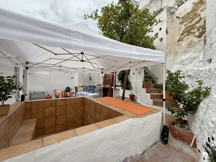 Image No.21-3 Bed Townhouse for sale