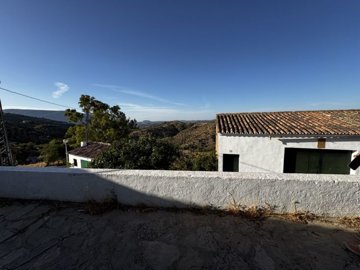 1 - El Gastor, Townhouse