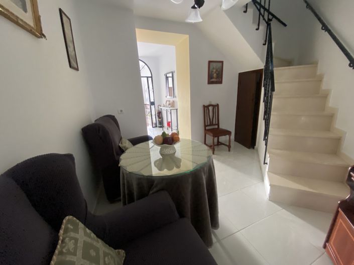 Image No.10-2 Bed Townhouse for sale