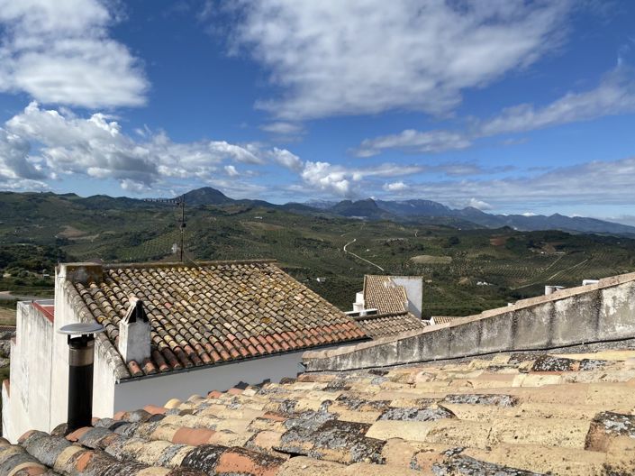 Image No.17-2 Bed Townhouse for sale