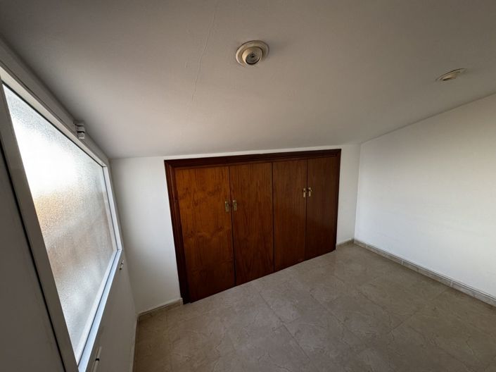 Image No.7-3 Bed Townhouse for sale