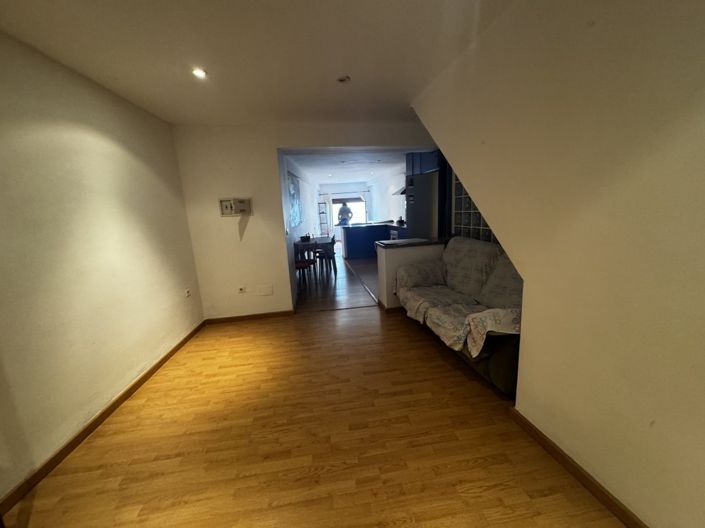 Image No.18-Apartment for sale