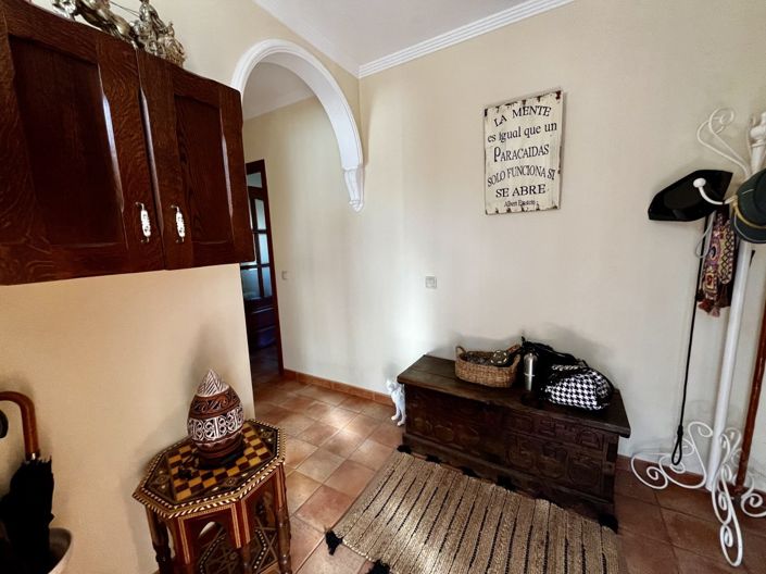 Image No.11-3 Bed Chalet for sale