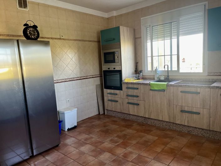 Image No.28-3 Bed Chalet for sale
