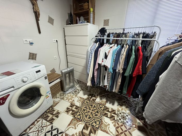 Image No.25-2 Bed Townhouse for sale