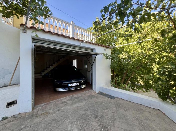 Image No.38-3 Bed Chalet for sale