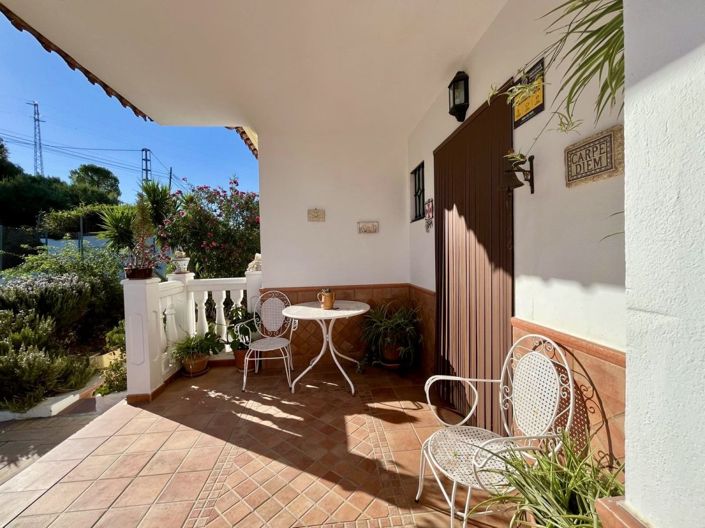 Image No.10-3 Bed Chalet for sale