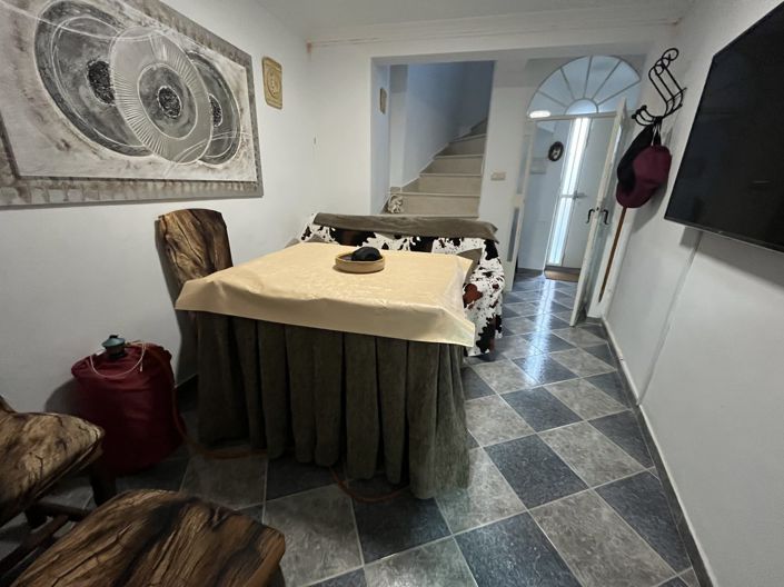 Image No.8-2 Bed Townhouse for sale