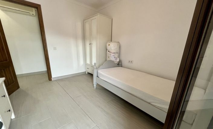 Image No.26-3 Bed Townhouse for sale