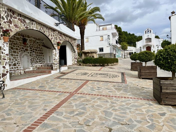 Image No.34-3 Bed Townhouse for sale