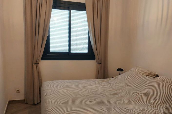 Image No.22-2 Bed Townhouse for sale