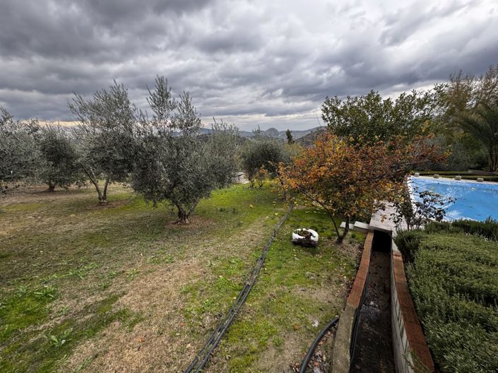 Image No.24-4 Bed Property for sale