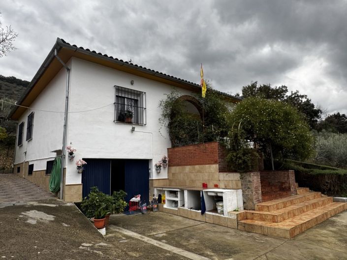 Image No.27-4 Bed Property for sale