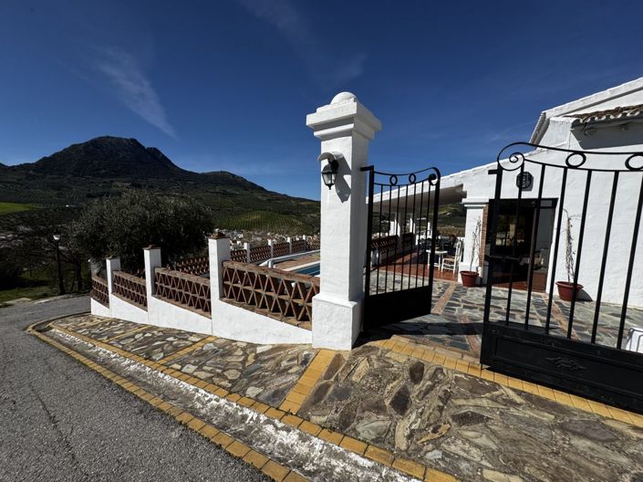 Image No.30-Propriété de 3 chambres à vendre à Algámitas