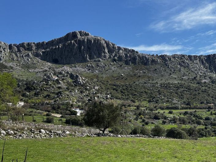 Image No.18-Propriété de 3 chambres à vendre à Benaocaz