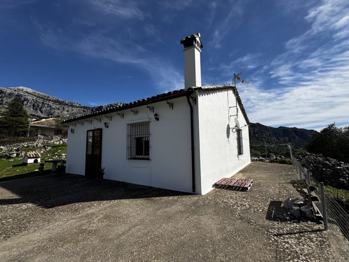 Image No.3-Propriété de 3 chambres à vendre à Benaocaz