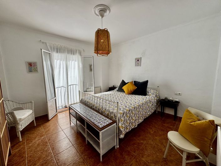 Image No.21-Townhouse for sale