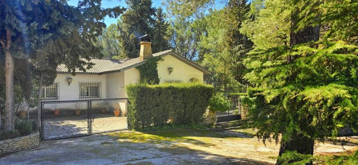 Image No.9-3 Bed Property for sale