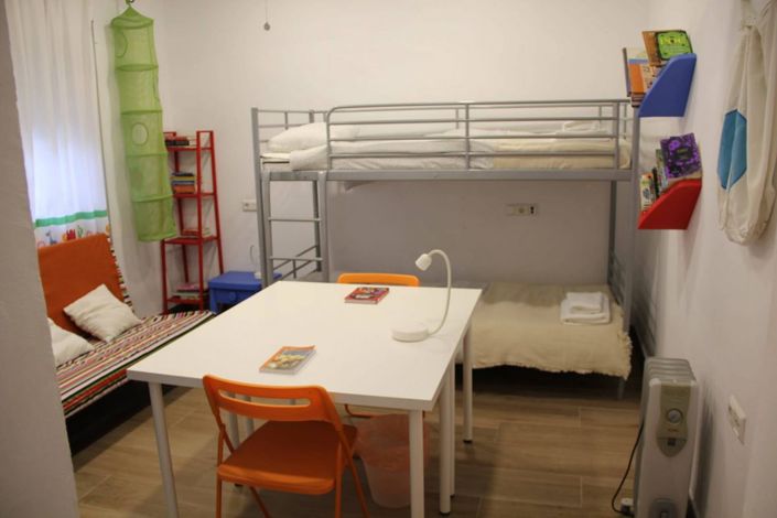 Image No.13-3 Bed Property for sale