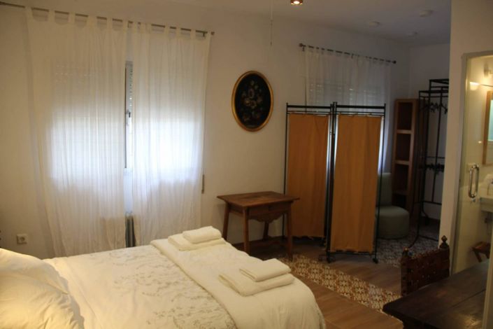 Image No.16-3 Bed Property for sale