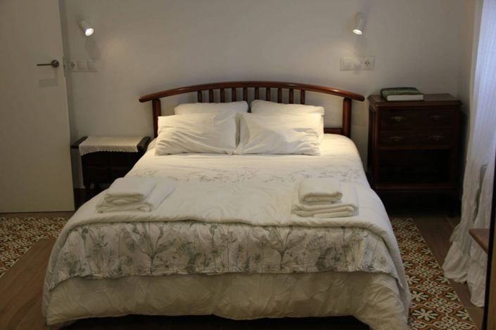 Image No.6-3 Bed Property for sale