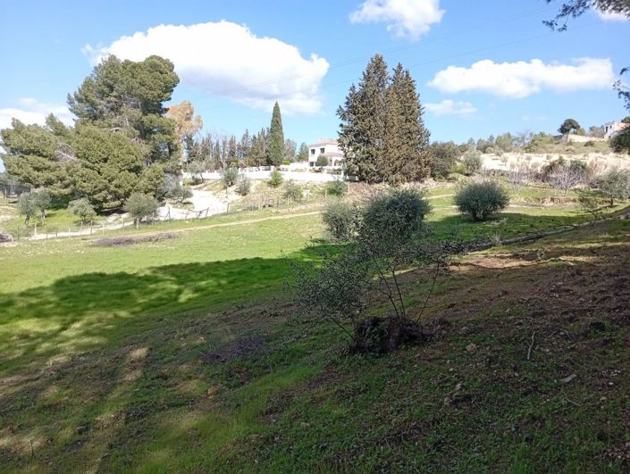 Image No.8-3 Bed Property for sale