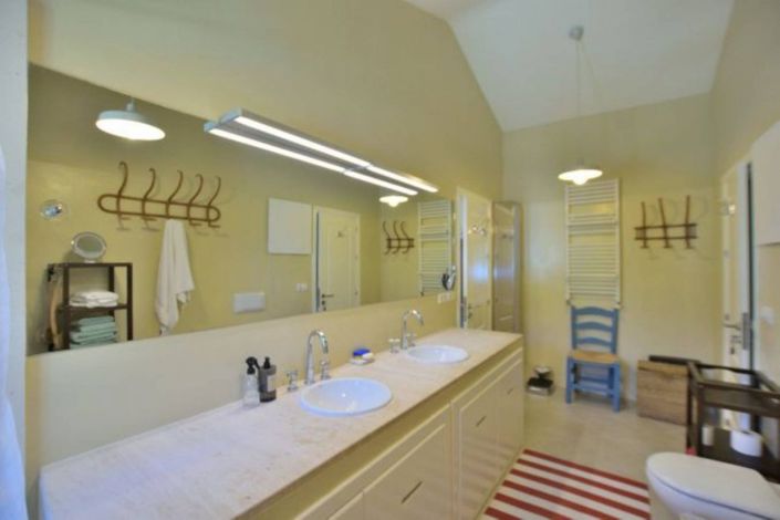 Image No.29-6 Bed Townhouse for sale