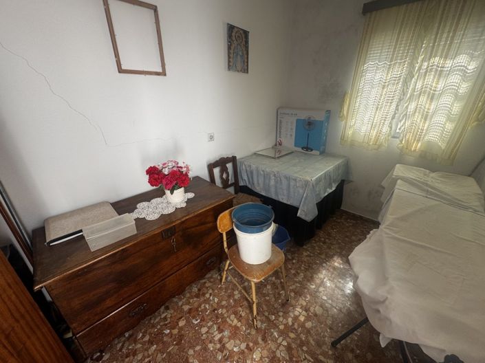 Image No.8-4 Bed Townhouse for sale