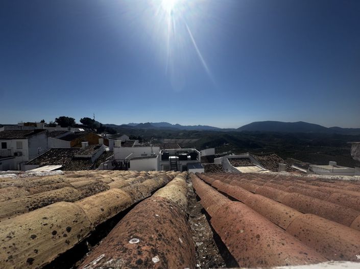 Image No.10-4 Bed Townhouse for sale